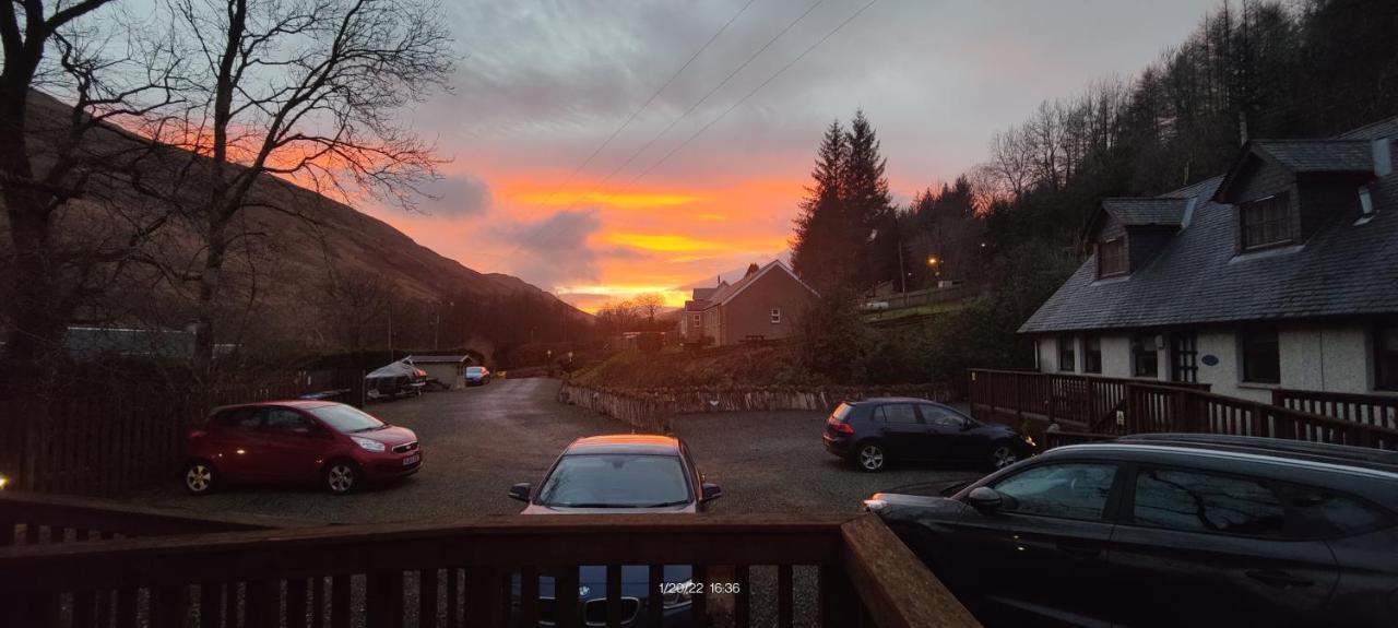 Ben Reoch Cottage - Loch Lomond And Arrochar Alps Тарбет Екстериор снимка